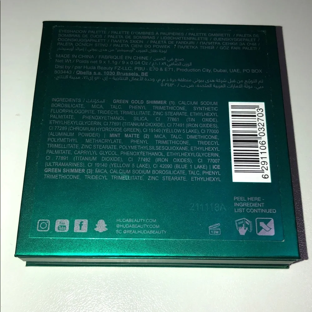 HUDA BEAUTY Emerald Obsession Eyeshadow Palette NEW